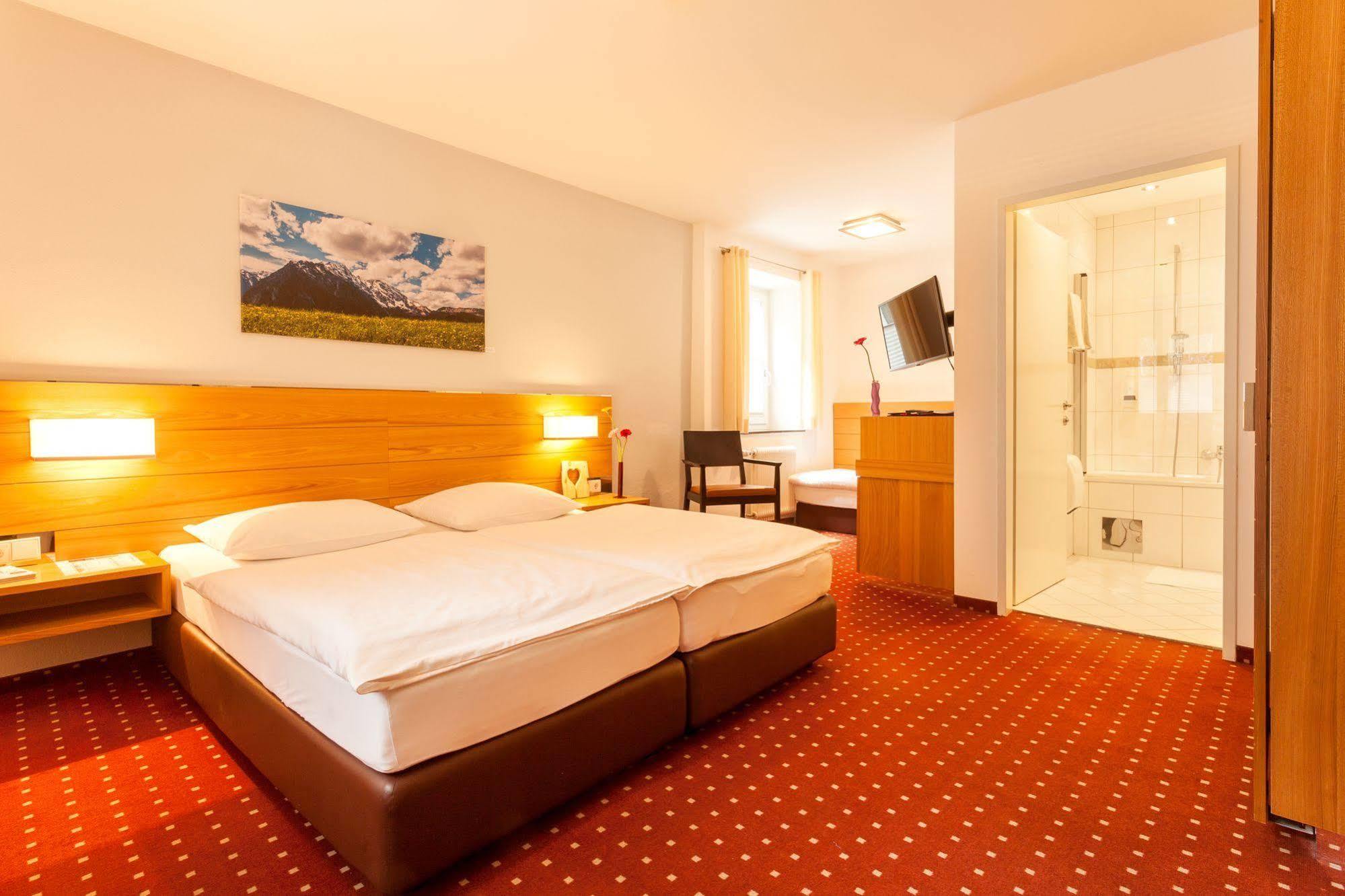 גולינג אן דר זלצאך Hotel.Pension.Golingen מראה חיצוני תמונה